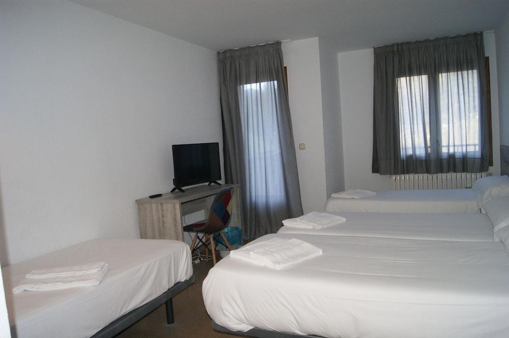 Hotel Del Bisset